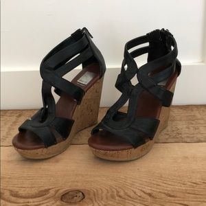Dolce Vita for target wedges